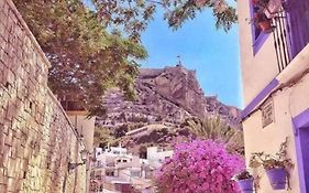 La Casita Azul